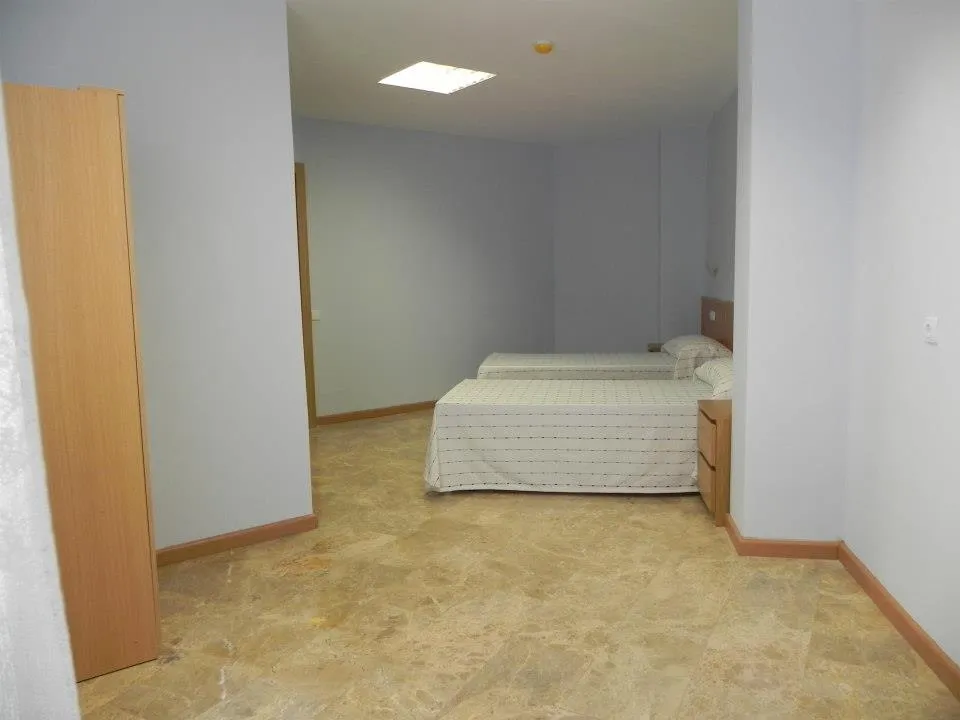 Habitación con dos camas individuales